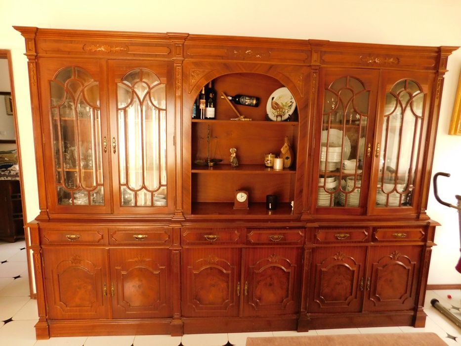 Móvel de Sala - Mogno