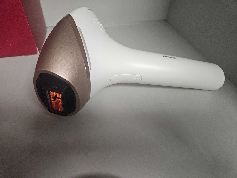 Depilator Philips Lumea IPL BRI955 / 00 komplet stan idealny komplet