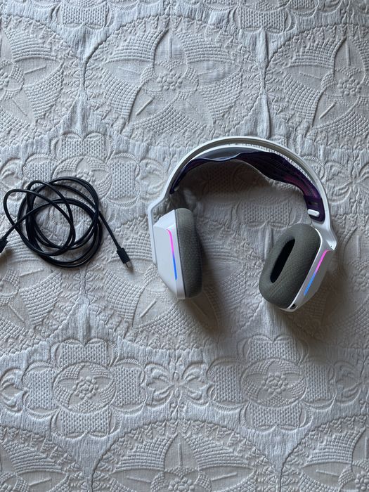 Logitech G733 brancos como novo
