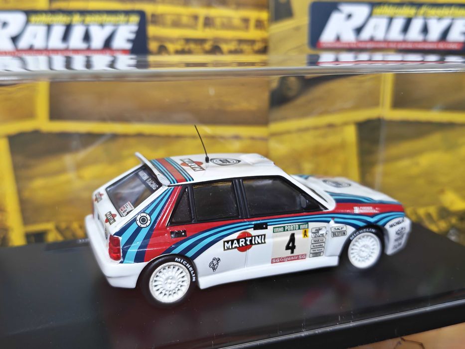 Lancia Delta Integrale + Fiat Ducato - Team Martini Racing Rallye 1:43