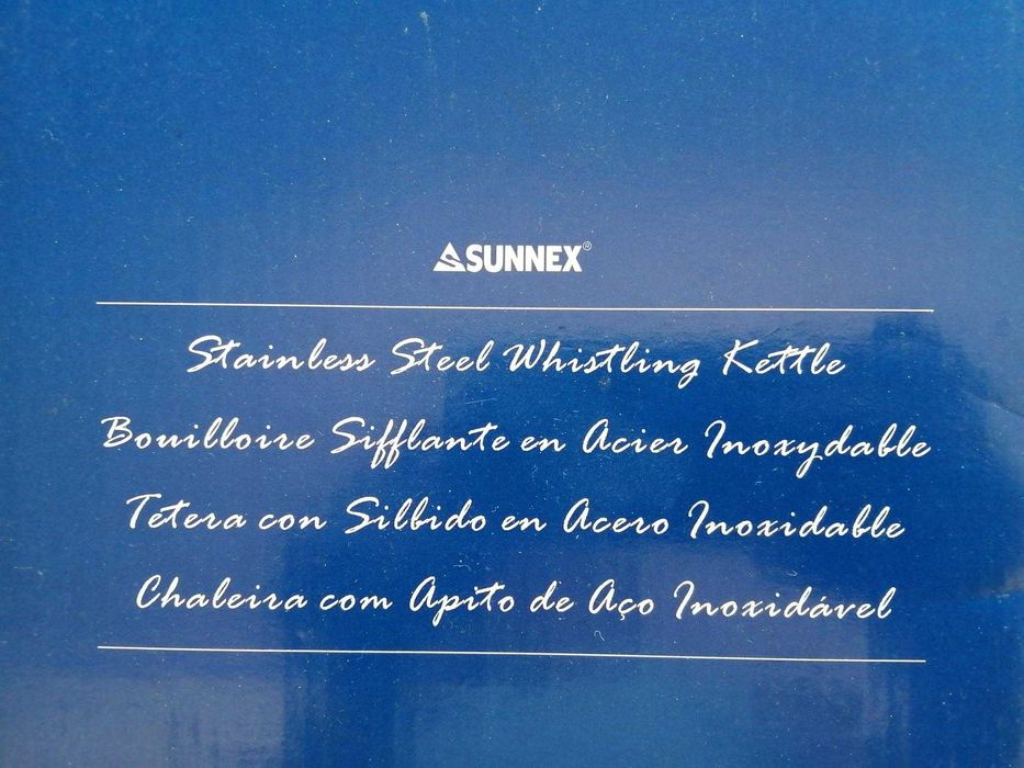 Whistling Kettle64750935754882123