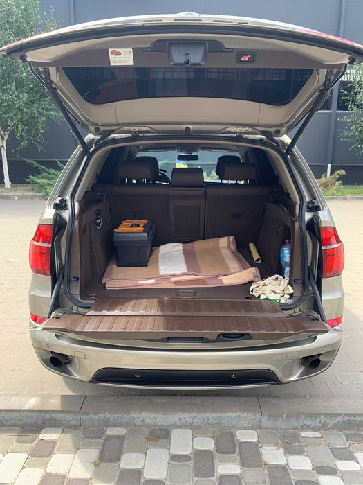 BMW X5 2011 E70 (FL) • 35i АТ (306 к.с.) БМВ