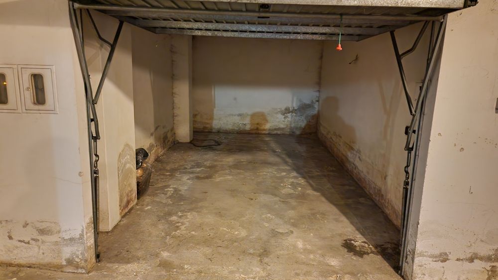 Garagem para venda Lamego