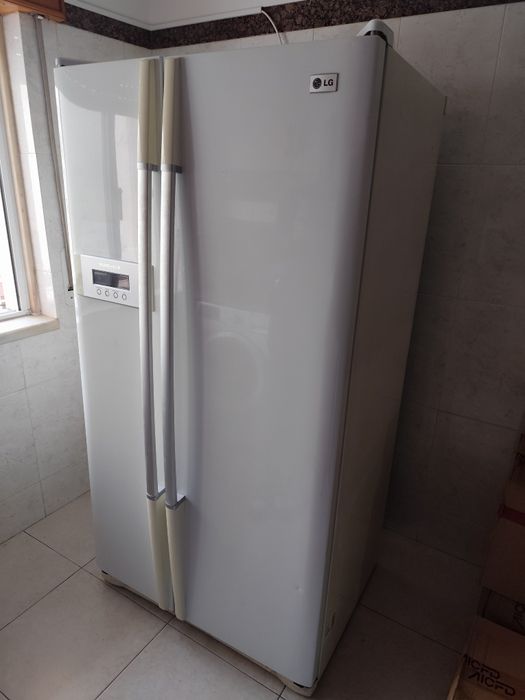 Frigorífico Americano LG Side by Side – Bom Estado – Totalmente Funcio