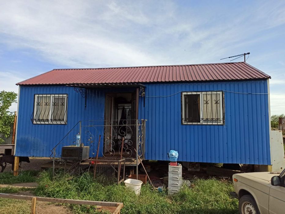 Дом перевозной из метала. Без участка