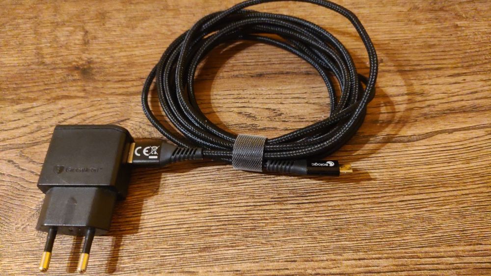 ładowarka sieciowa sony greencell 5V 0,85A kabel micro usb 3m sologic