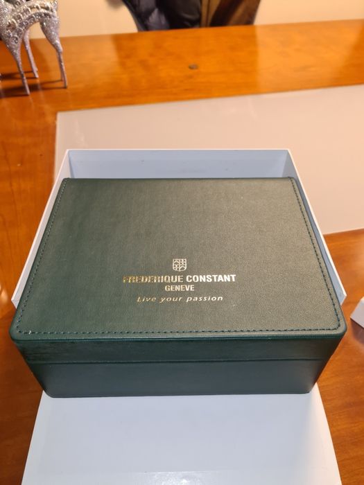 Caixa de relogio frederique constant