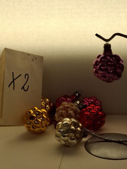 Bombki malinki 8 szt prl