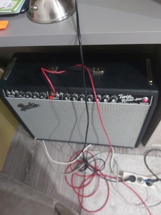 vendo fender twin reverb
