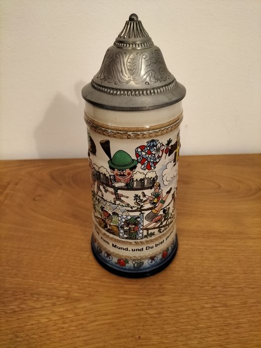 Caneca cerveja alemã