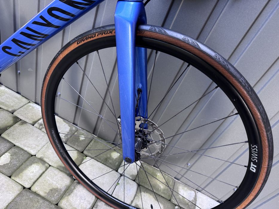 Карбоновий Велосипед Canyon Ultimate CF SL 7 WMN Disc