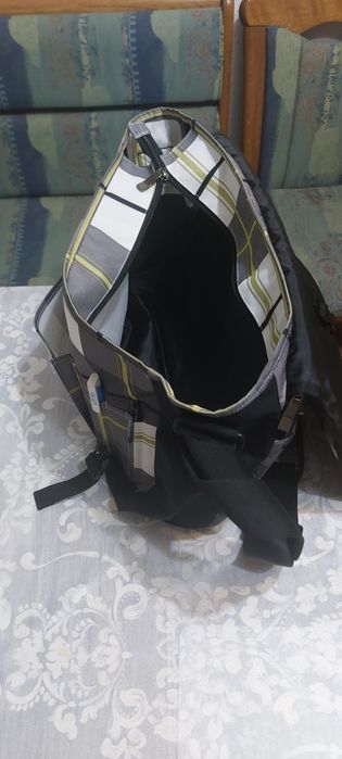 Torba  na  ramie  Reebok nowa  funkcjonalna