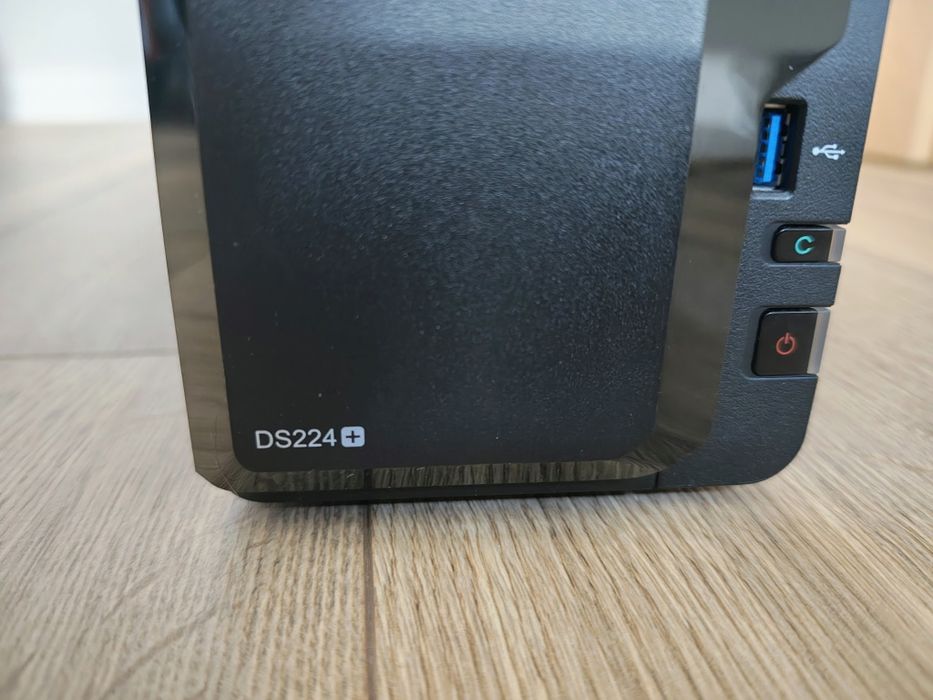 Synology DiskStation DS224+ – 2-zatokowy NAS, stan idealny