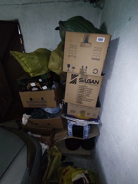 Włóczka czarna 16 szt szpula 1500g plus resztki włóczki