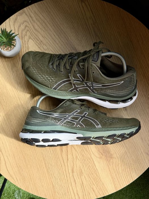 Оригінальні кросівки Asics Gel-Kayano 28 Olive / 42.5