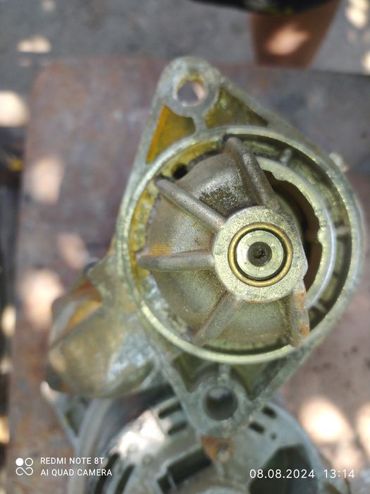 Продам Генератор