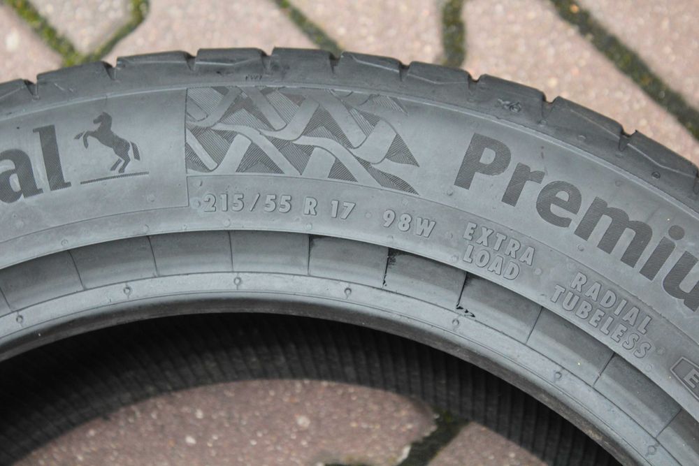 215 55 R17 Continental Premium Contact 7
