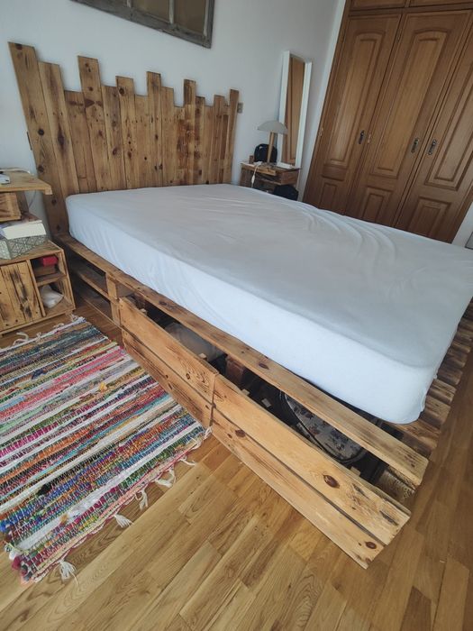 Cama e acessórios casal