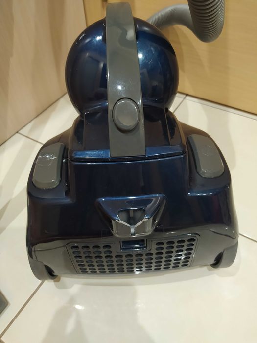 Пилосос циклонного типу Liberton LVCC-1518 Blue-Grey
