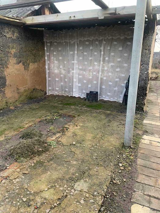 Продам дом в Мерефе. Газовое отопление. Участок 6 соток .Тихий районTB