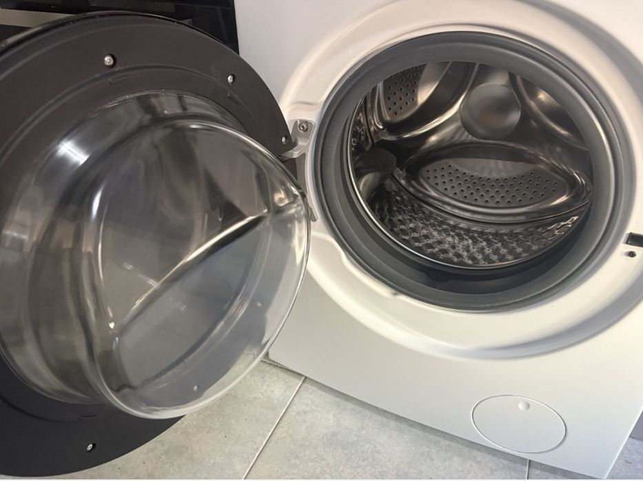 Maquina de Lavar a Roupa Midea 8k