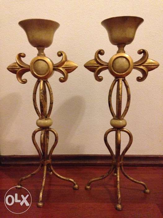 Candelabros Dourados