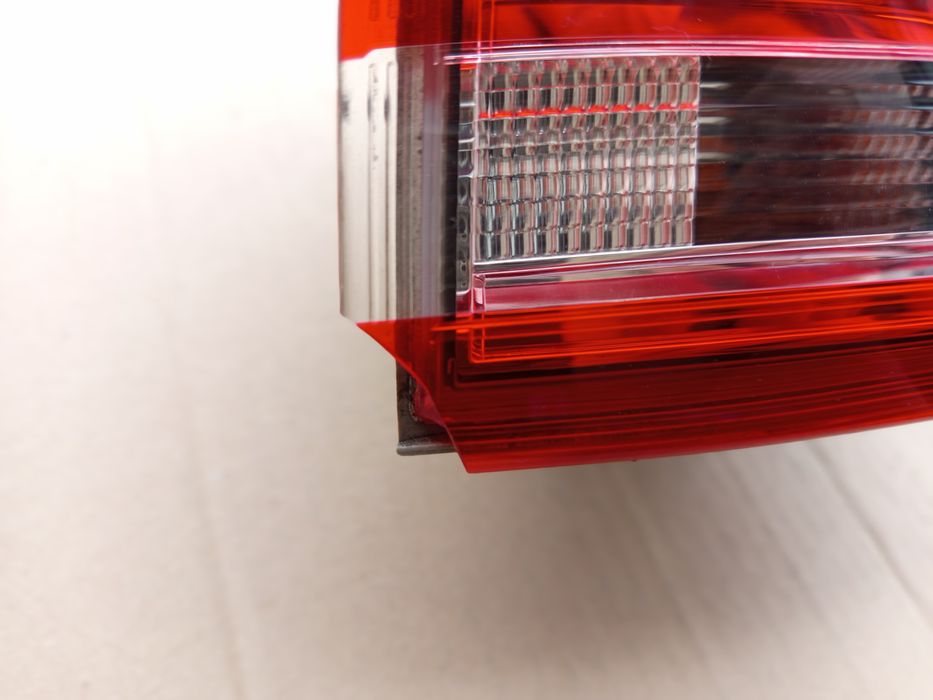 Lampa prawa Tył Ford B-Max 2014