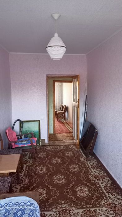 Продаж 3-ки з меблями на Товстого(17 квартал)