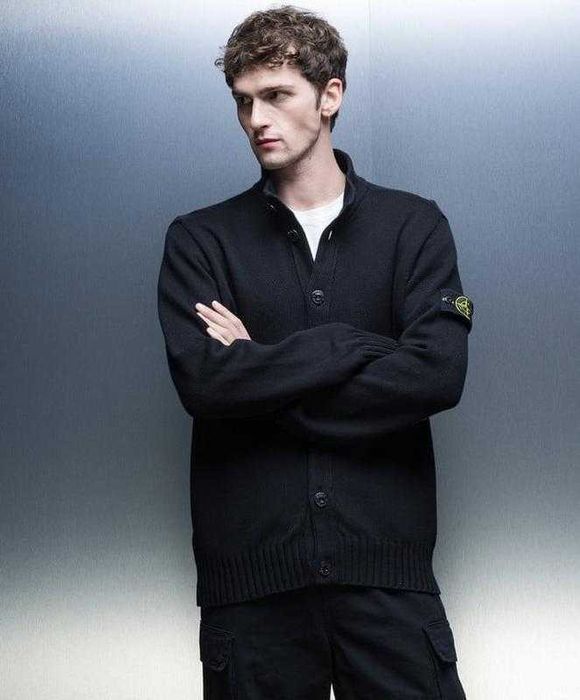 Оригинал.фирменный,кашемировы,мужской кардиган stone island