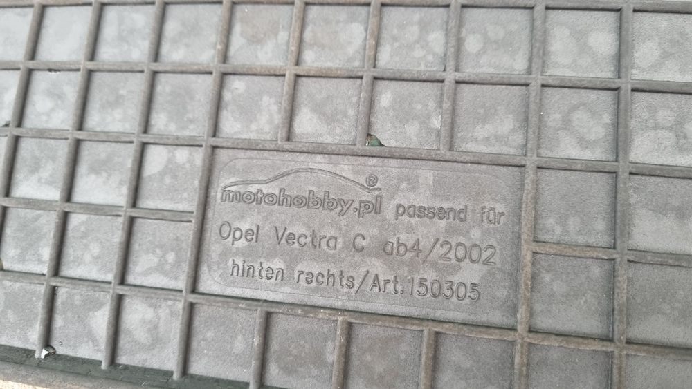 Dywaniki gumowe orginal opel GM vectra c signum sedan gts kombi