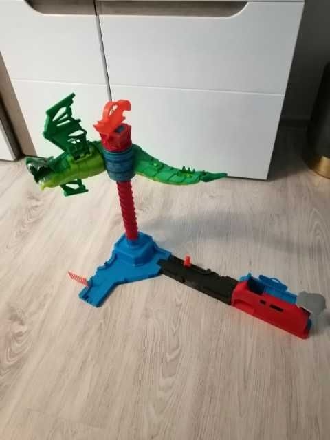 Smok hot wheels używany
