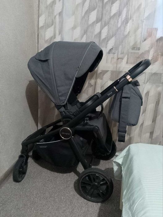 Дитяча коляска 2 в 1 Carrello Epica