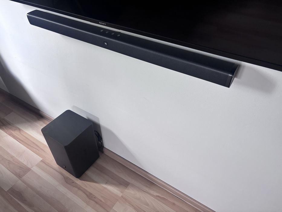 JBL 2.1 soundbar + subwoofer