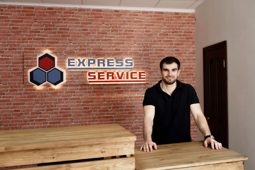Замена аккумулятора, батареи на iPhone в Одессе. СЦ Express Service