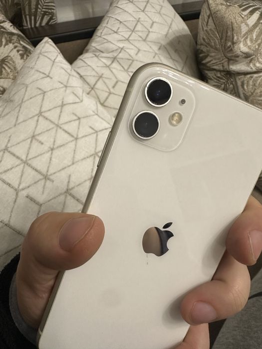 iPhone 11 64g White Айклауд 90% бат
