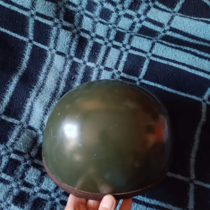 Kask Orzeszek z epoki PRL-u