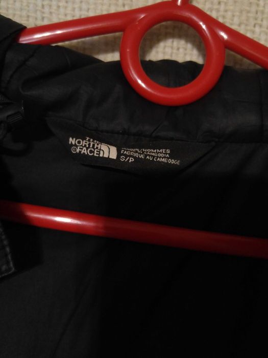 Kurtka ocieplana z kapturem THE NORTH FACE - PROMOCJA