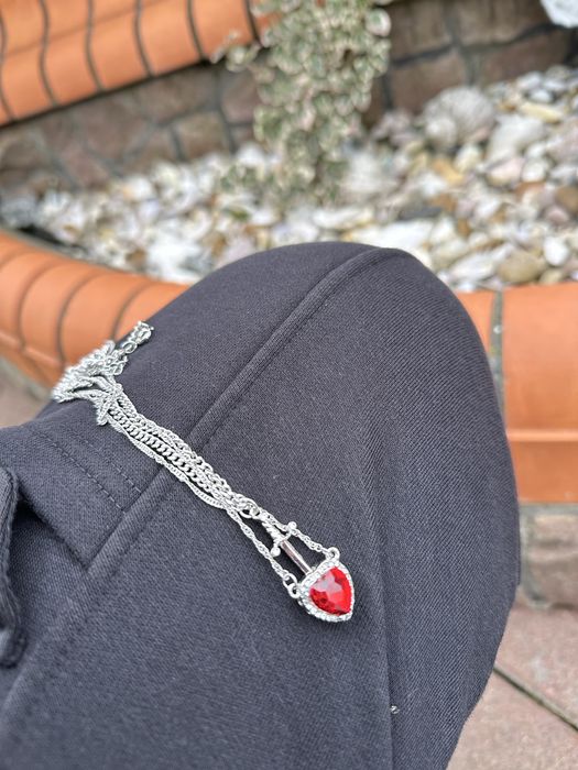 Кулон Серце та меч. НОВИЙ. Є багато шт.