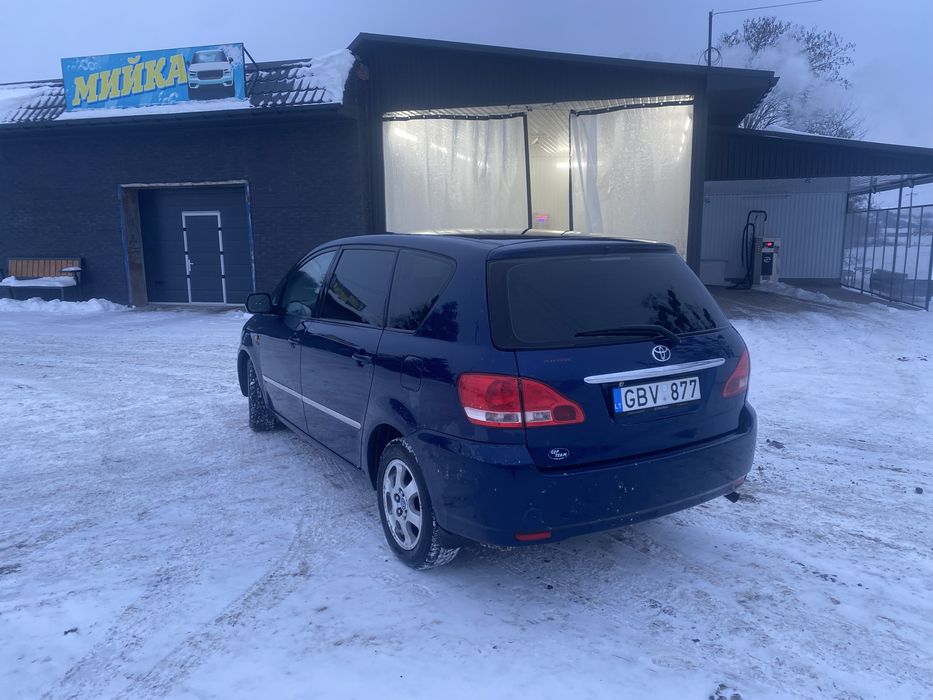 Продам Toyota Avensis