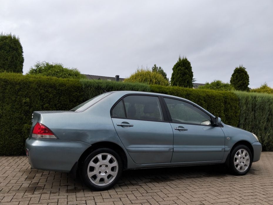 Mitsubishi Lancer 1.6 98KM benzyna * Klima chłodzi * Polski salon * BT 02.2027r.