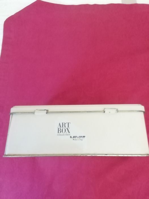 Lata Art Box Collection Mivat