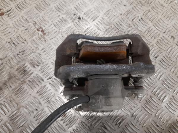 Pinça travão / maxila de travão frente direita MERCEDES-BENZ CLK (C209