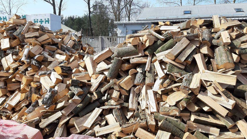 Drewno opałowe kominkowe  Sosnowe Brzozowa Dębowe Akacjowe  Grabowe