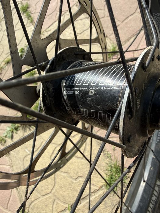 fox sram truvativ race face e*thirteen