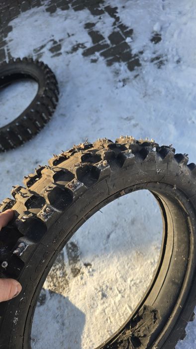 Opona z kolcami 140/80/18