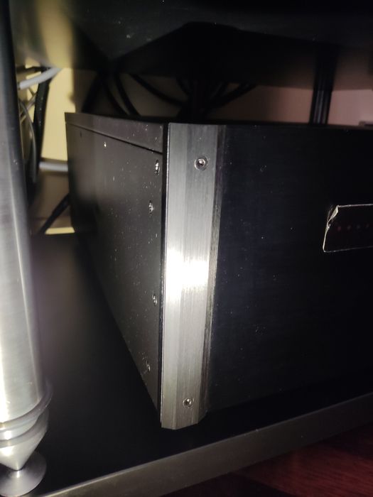 Emotiva XPA-2 Gen2 підсилювач потужності. Усилитель мощности.