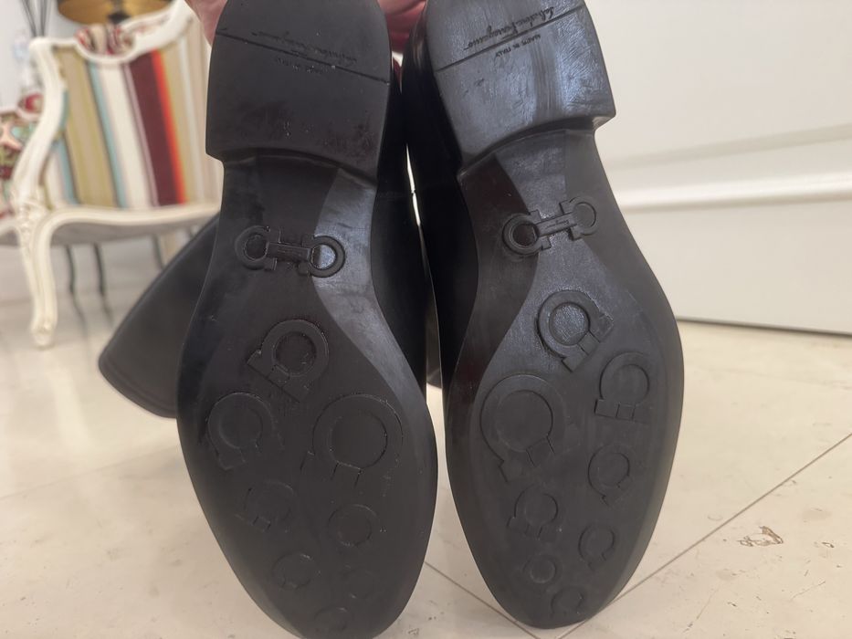 Продам сапоги Salvatore Ferragamo
