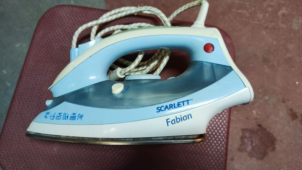 Утюг Scarlett Fabian