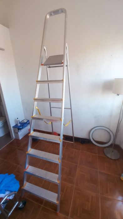 Escadote 8 degraus