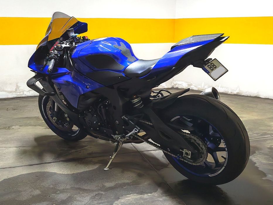 Yamaha R1 2023 - Garantia até 2028